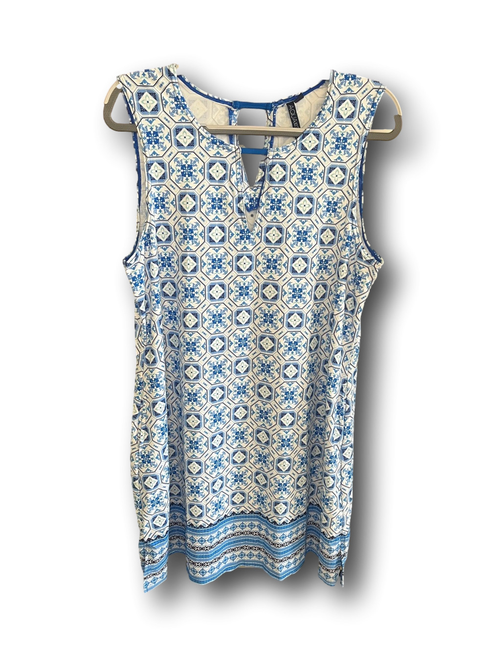 Aqua et Sol Sleeveless Blue and White Tile-Print Shift Dress